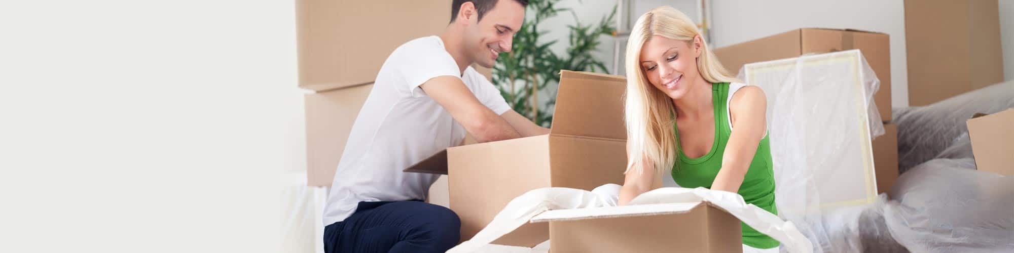 Couples Unpacking — Removalist in Campbelltown NSW 2560
